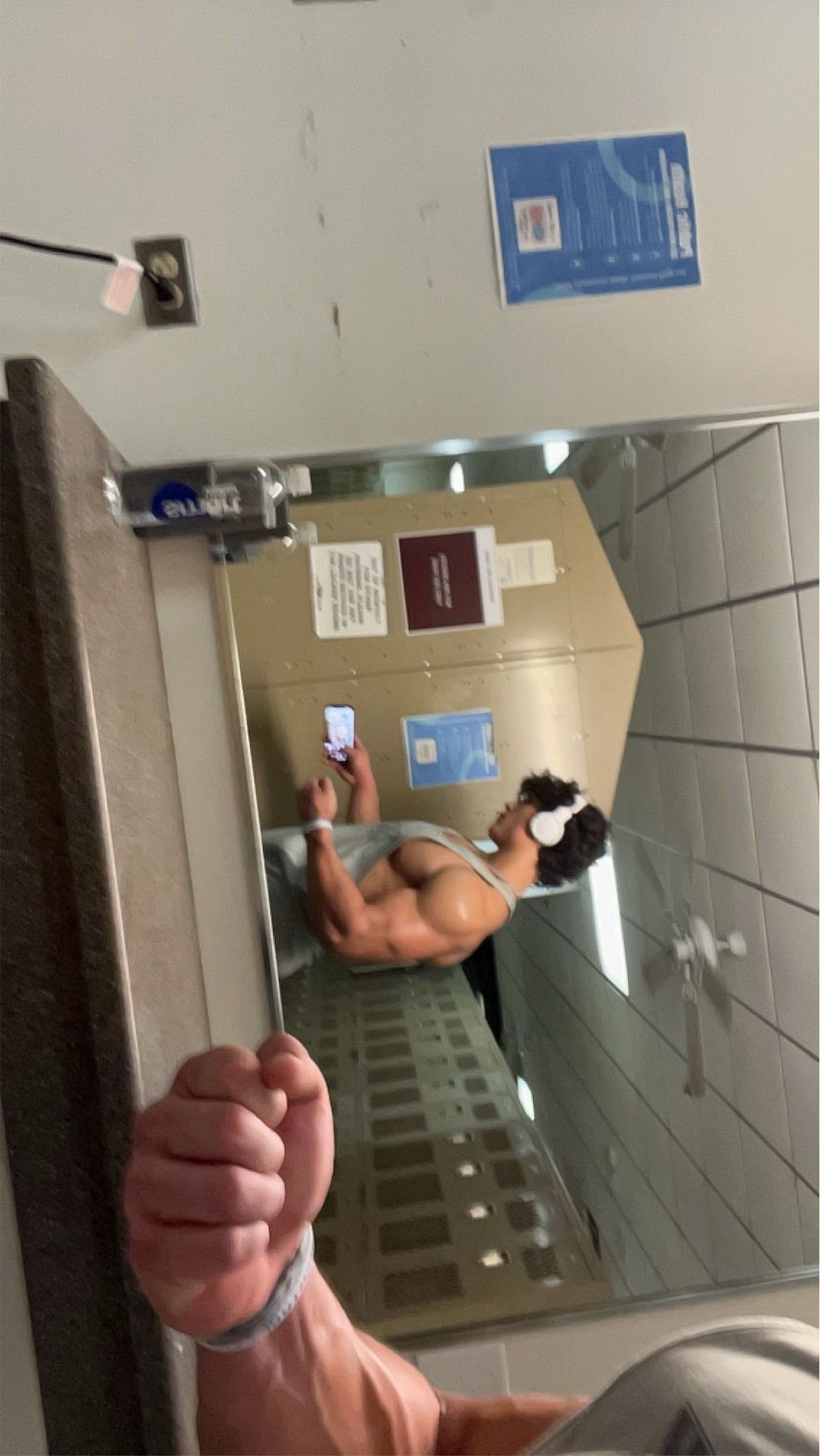 Connor Mathews, Standard Muscle and Strength Build Program ￼